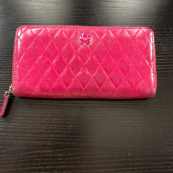 Coach Red Quilted Long Leather Wallet - Picture 1 of 5